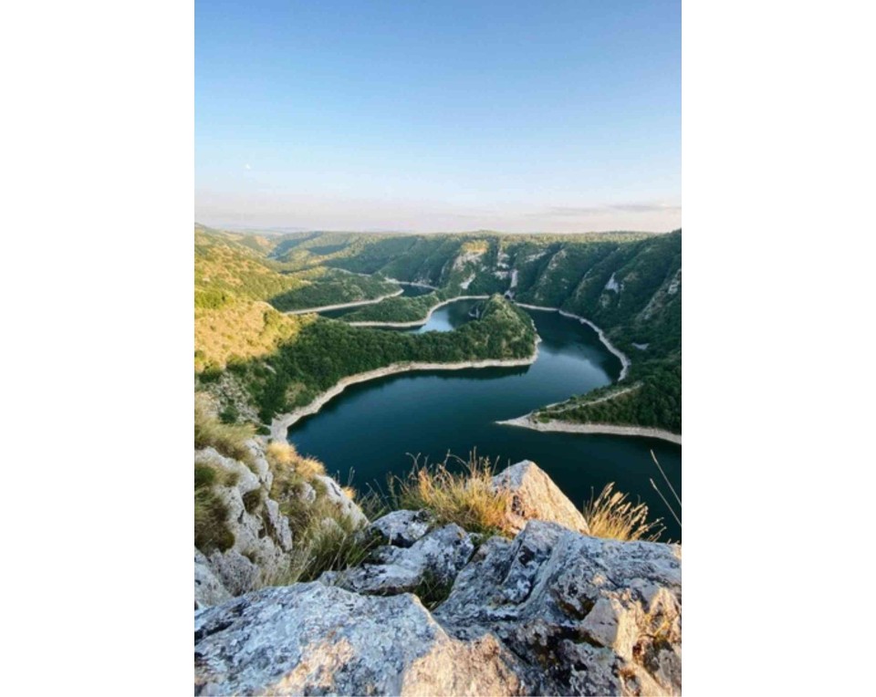 ΠΙΝΑΚΑΣ ΣΕ ΚΑΜΒΑ Καταρράκτης και Νερό